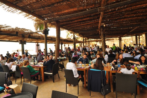 Easter Sunday At Edde Sands